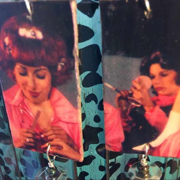 Grease Pink Ladies earrings OOAK - Picture 2 of 2